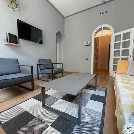 Apartments White Pearl Sadova Одесса Экстерьер фото