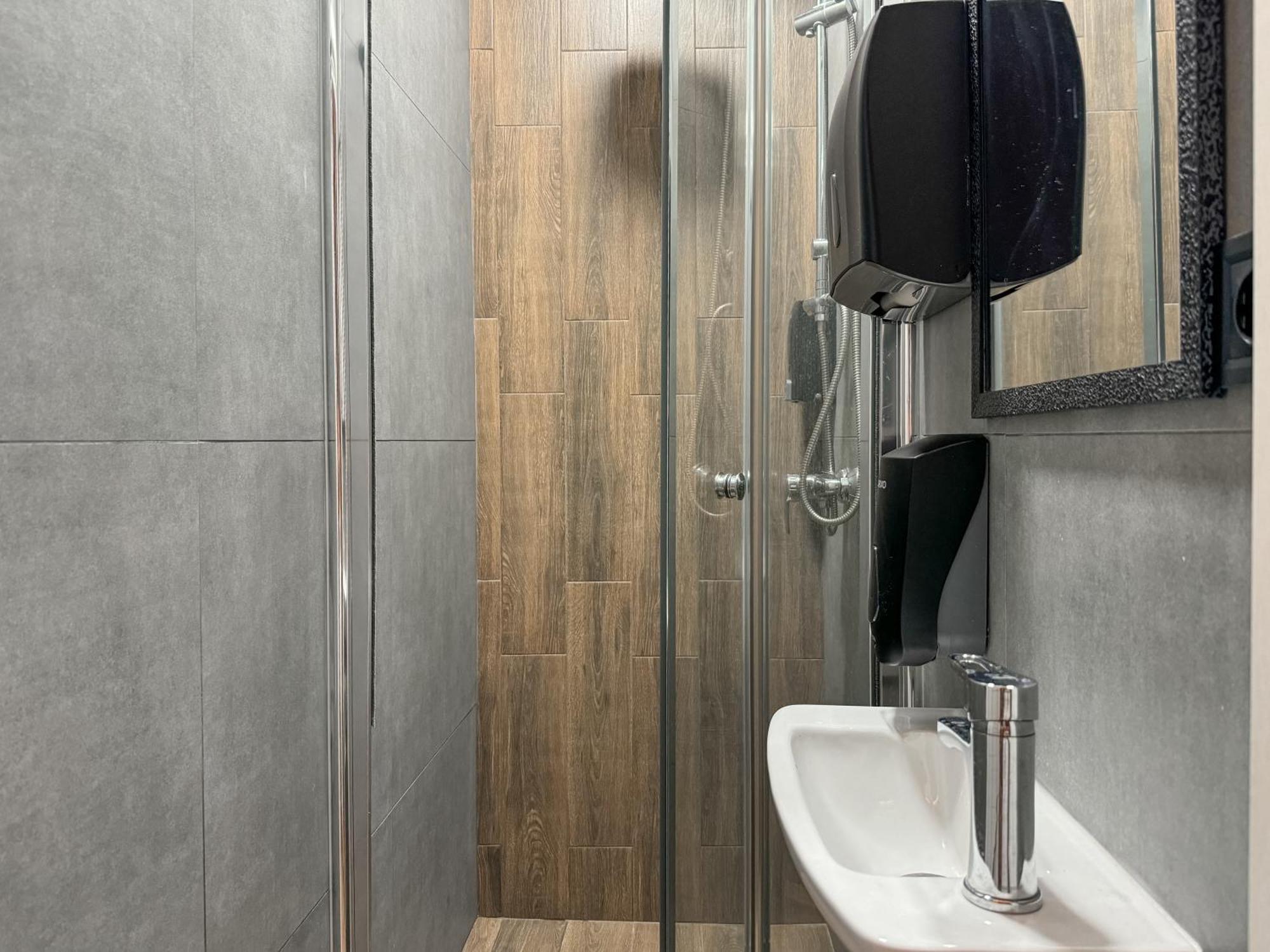Apartments White Pearl Sadova Одесса Экстерьер фото